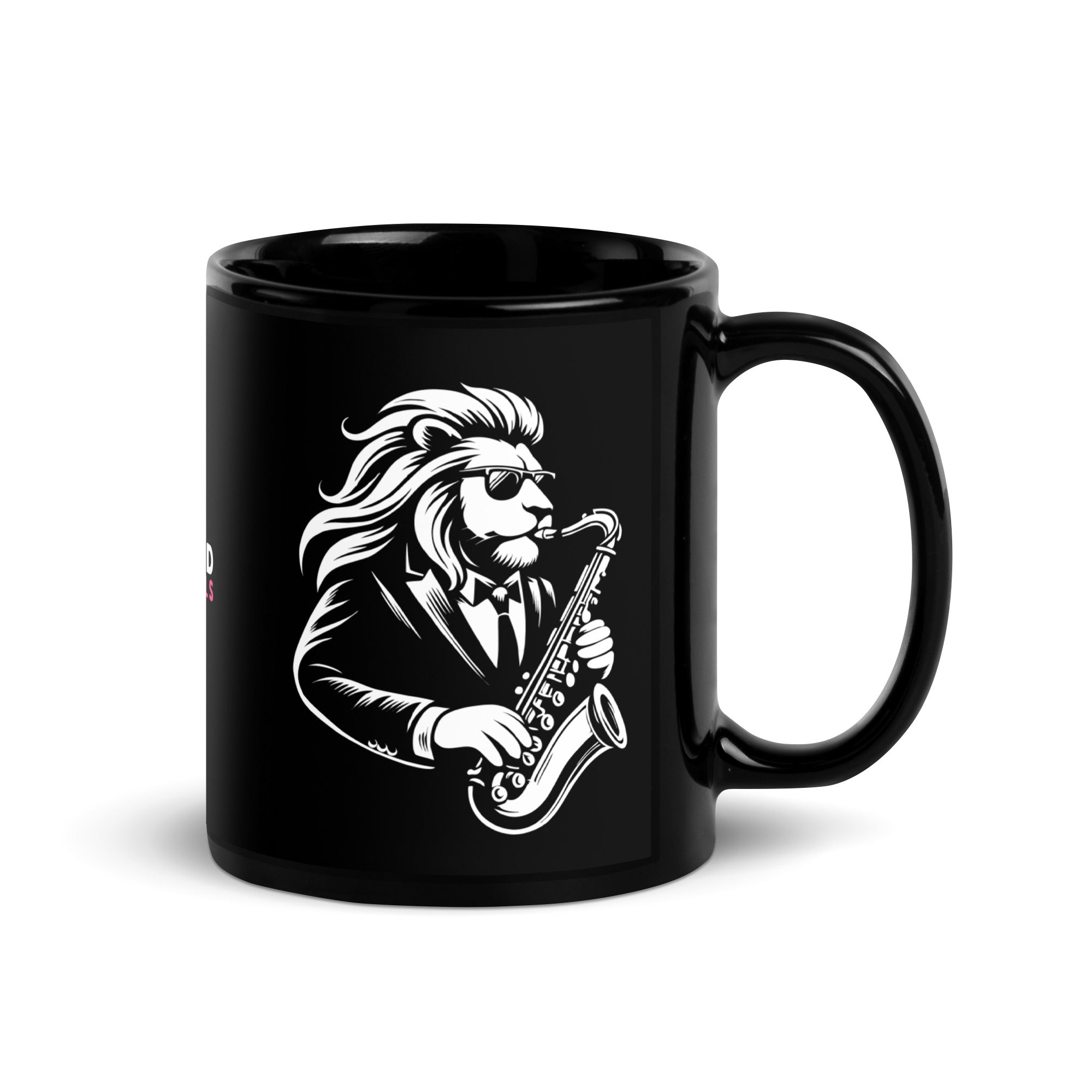 Eine Kaffeetasse mit einem Löwen, der Saxofon spielt. Das Design kombiniert die Majestät des Löwen mit der Seele des Jazz, ideal für einen inspirierenden Start in den Tag. Marke Soundanimals